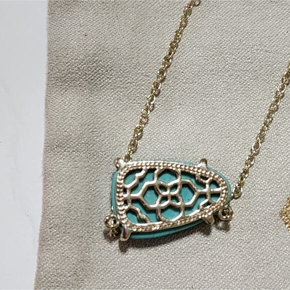 KENDRA SCOTT Isla Turquoise Magnesite Pendant Necklace gold Plated - Picture 4 of 8